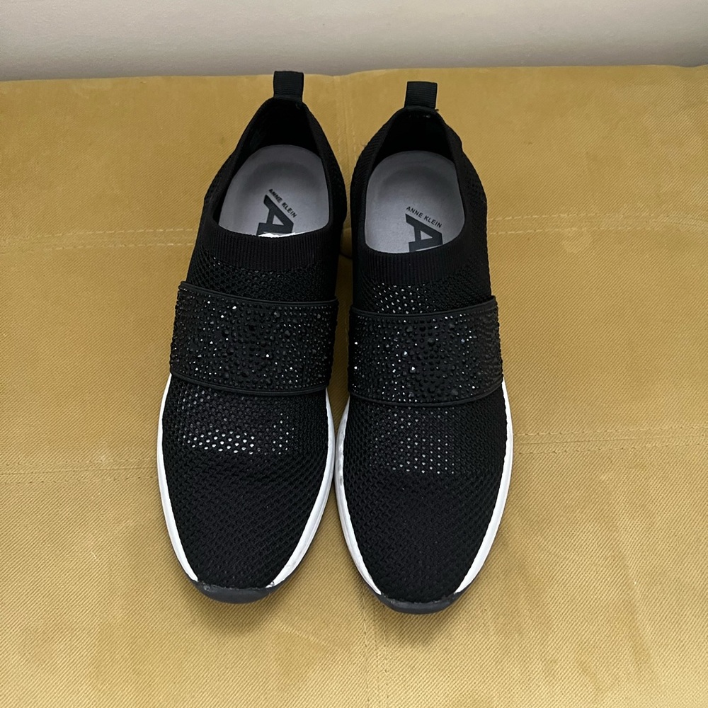 Black casual sneakers Anne Klein